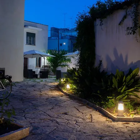 Domus Salento Suites&rooms 4*