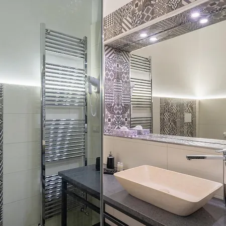 Bed & Breakfast Domus Salento & Con Parcheggio Privato In Loco Lecce