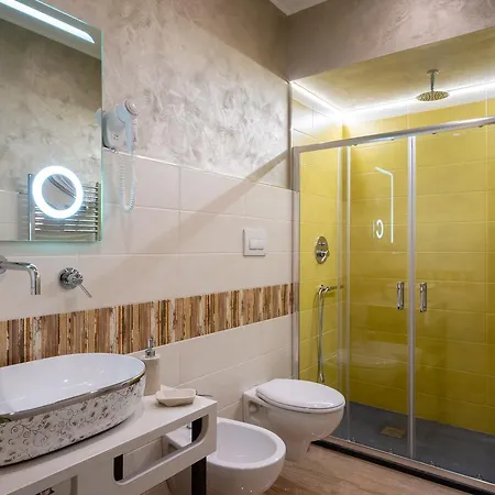 Domus Salento & Con Parcheggio Privato In Loco Bed & Breakfast Lecce