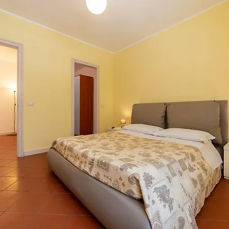 Bed & Breakfast Domus Salento & Con Parcheggio Privato In Loco Lecce