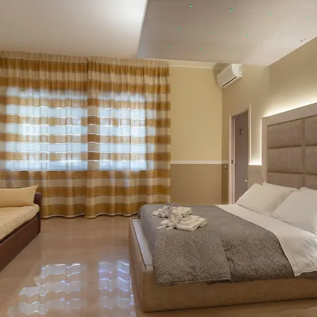 Panzió Domus Salento & Con Parcheggio Privato In Loco Lecce