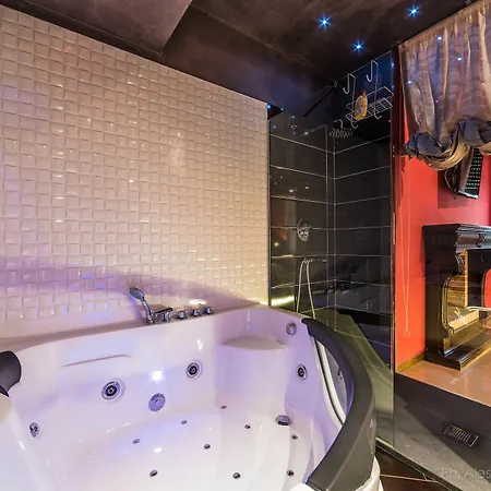 Panzió Domus Salento & Con Parcheggio Privato In Loco 4*