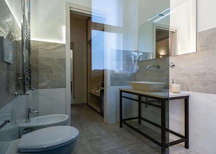 Domus Salento & Con Parcheggio Privato In Loco Nocleg ze śniadaniem Lecce