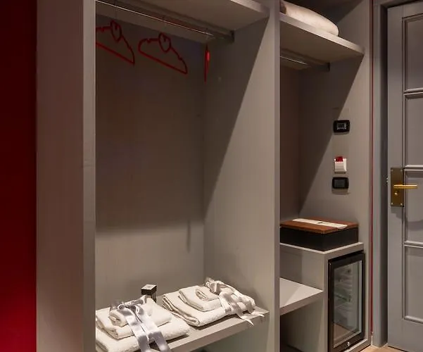 Domus Salento & Con Parcheggio Privato In Loco Nocleg ze śniadaniem